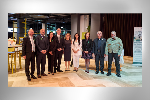 Gynovart Akademi Rotterdam’daki “Hayat Sahnesi Konferansı”nda